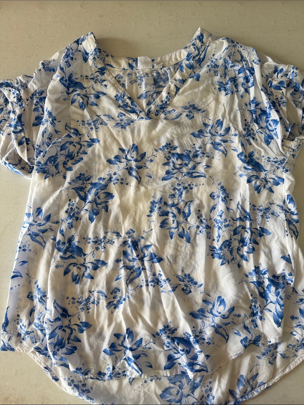 GAP Women's Floral Button-Up Tops - Blue, White, Lavender - Picture 3 of 4